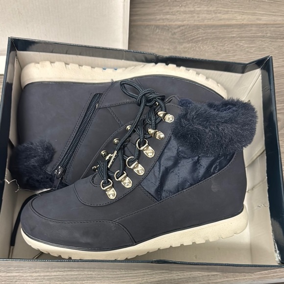 Karen Scott Womens Wanona Faux Suede Bootie Ankle Boots - Picture 2 of 5